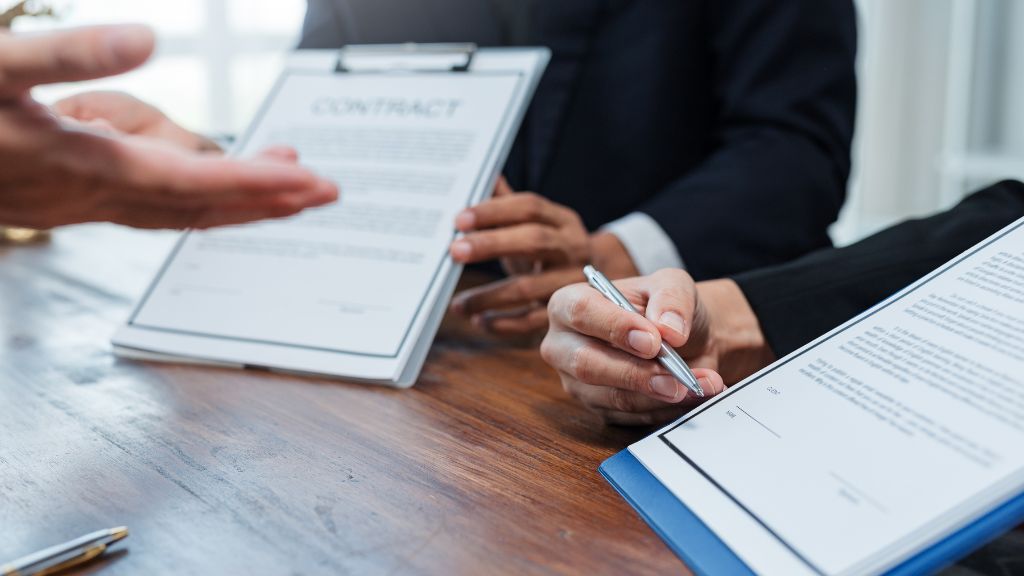 contratar abogado laboralista en ames